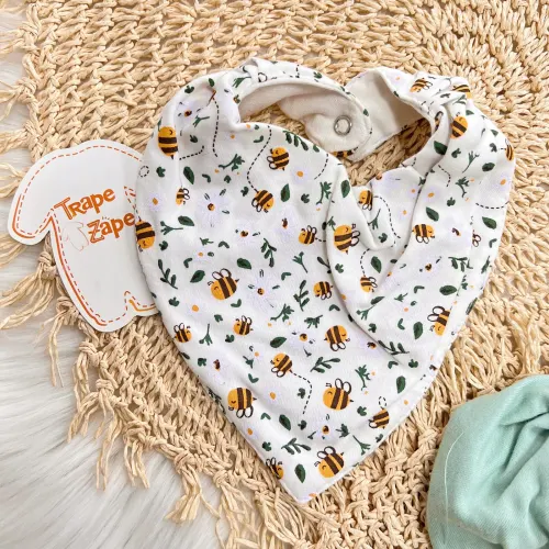  Kit 2 Babadores Bandanas - Abelhinhas - Off White e Verde
