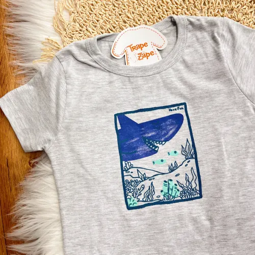Pijama Camisa e Bermuda Tubarões - Mescla e Azul 