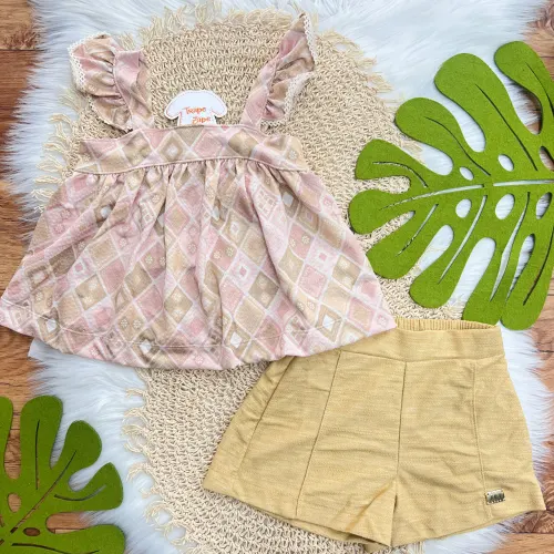 Conj. Batinha Losangos Florais e Short - Palha