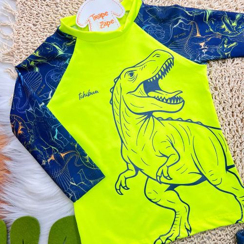 Linha Praia - Conj. Blusa Manga Longa Dino Rex e Sunga com Proteção UV50+ - Verde Fluorescente 