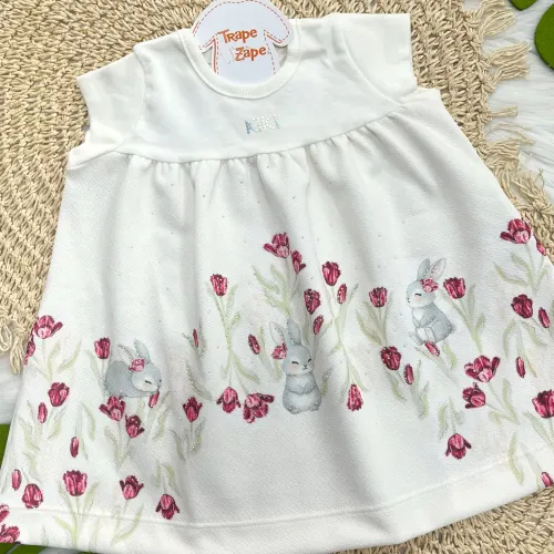 Vestido Off Floral e Colelinhos 