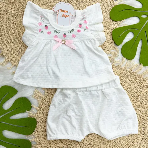  Conj. Batinha Moranguinhos com Flores e Short - Off White