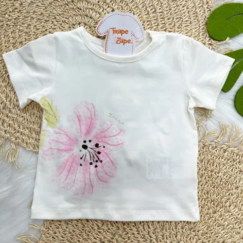 Conj. Blusa Flower e Short com Listras Prateadas - Off White