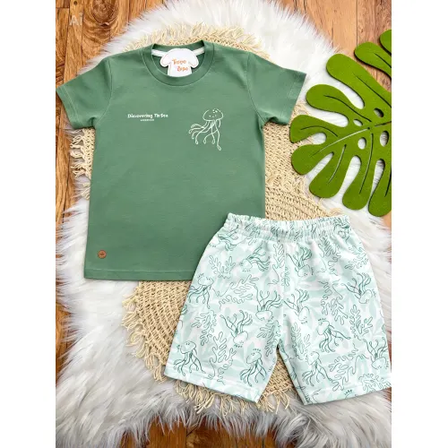 Conj. Camiseta Discovery the Sea e Bermuda - Verde e Off White