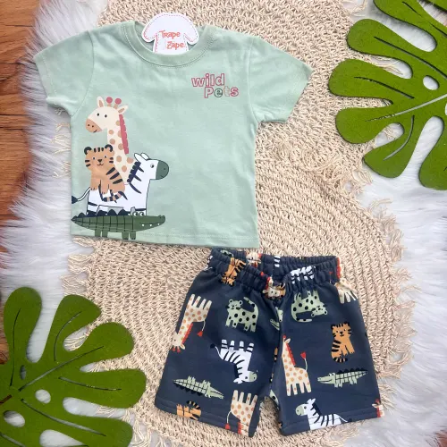 Conj. Camiseta Wild Pets e Bermuda - Verde