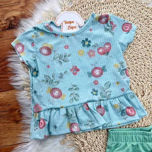 Conj. Blusa Bichinhos com Flores e Short - Verde