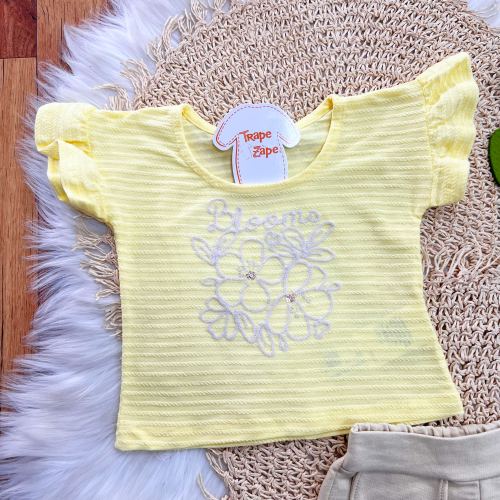 Conj. Blusa Flor Tropical Bordada e Short - Amarelo e Areia