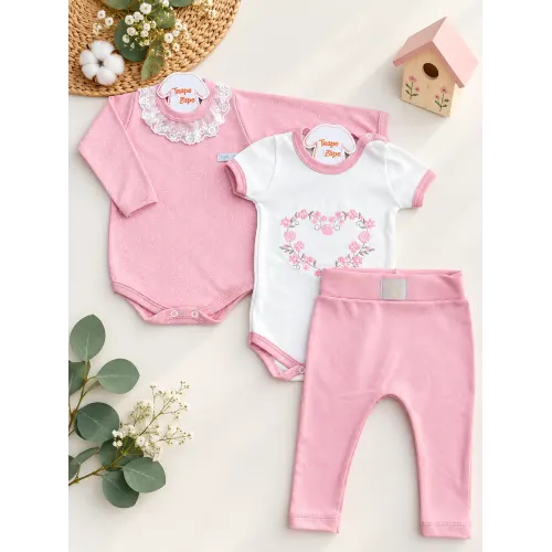   CONJ. DE MALHA 3 PEÇAS - Arco de Coração com Flores e Gola Gripyr - Rose e Off White