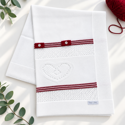 Manta de Linha Coração Dois Laços - Branco e Vermelho