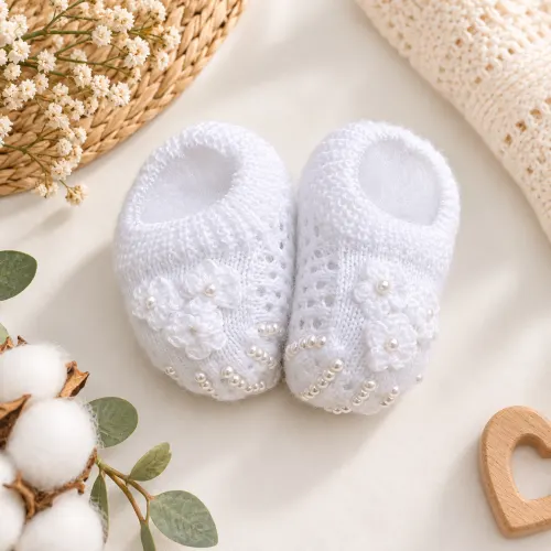 Sapatinho/Sapatilha de Linha Florzinhas Branco