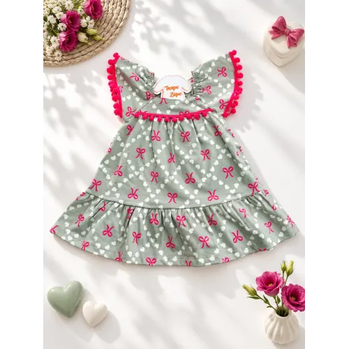 Vestido Corações e Lacinhos com Pompons - Verde