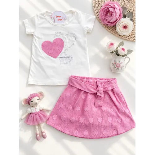 Conj. Blusa Be Always e Short Saia Corações - Off White e Rosa 