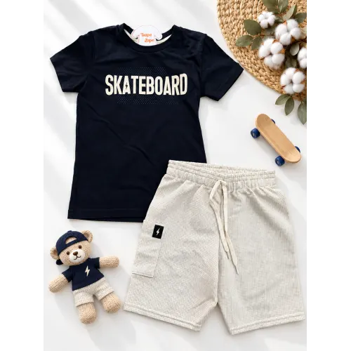 Conj. Camiseta Skateboard e Bermuda - Preto e Areia